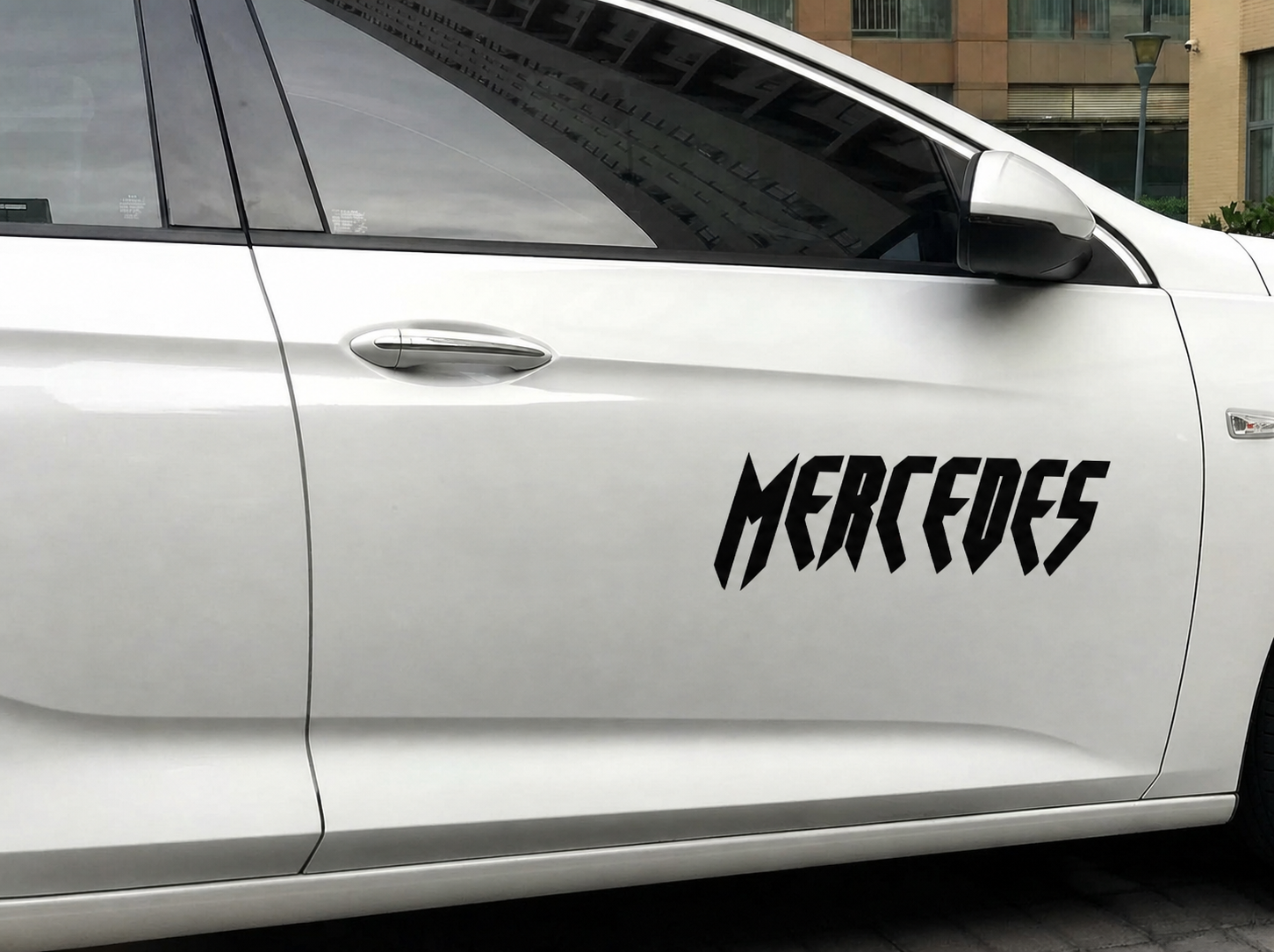 Dekal Mercedes