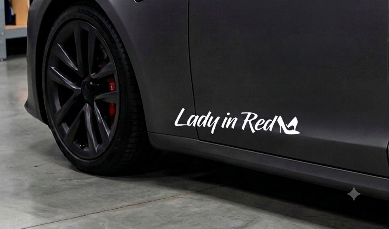 Dekal Lady in Red