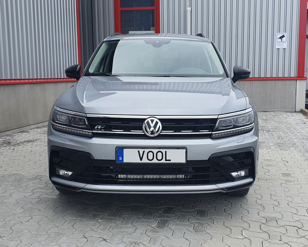 Modellanpassat Belysningspaket med LED-Ljusramp - VW Tiguan 2016-