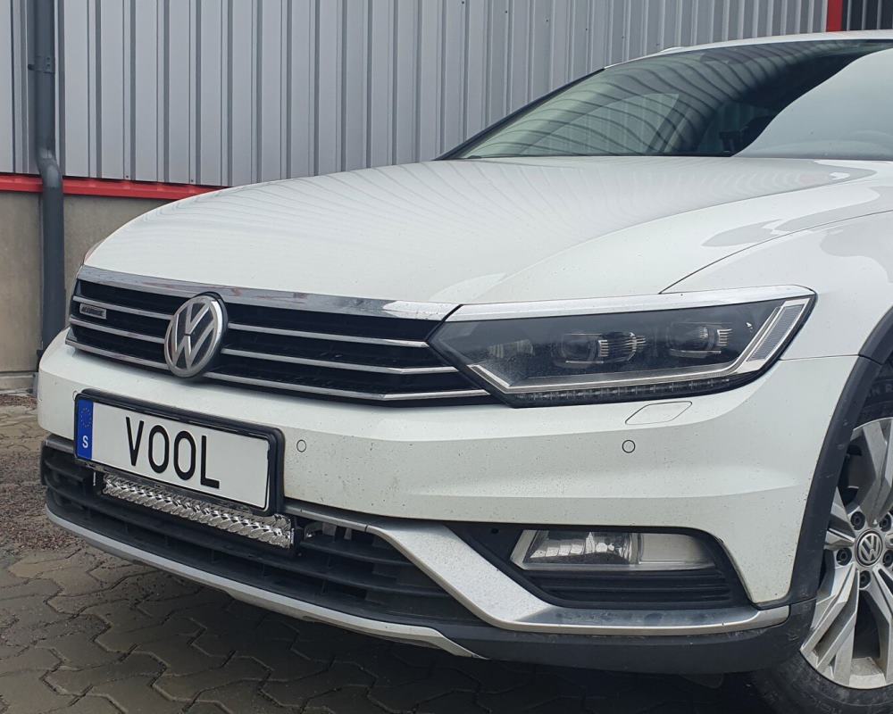 VW Passat B8 2015-2019 Modellanpassat Belysningspaket med LED-Ljusramp