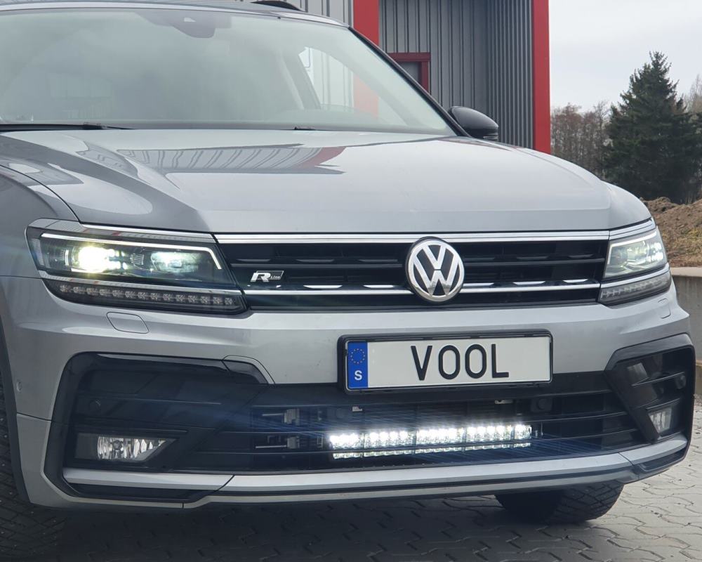 Modellanpassat Belysningspaket med LED-Ljusramp - VW Tiguan 2016-
