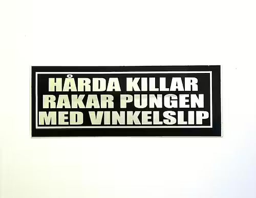Hårda Killar Rakar Pungen Med Vinkelslip.